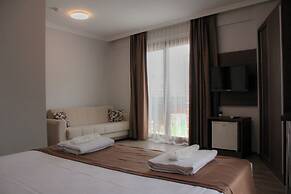 Gulluk Life Hotel