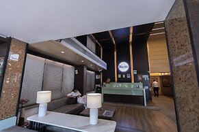 Pride Biznotel Alkapuri