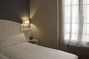 Alda Miramar Rooms