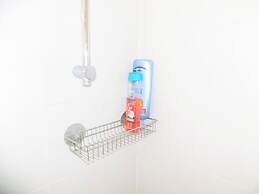 Apartsalou Lea