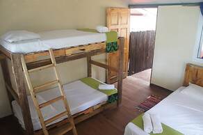 Cebaco Sunrise Lodge