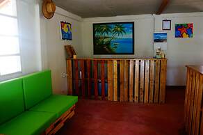 Cebaco Sunrise Lodge