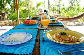 Cebaco Sunrise Lodge