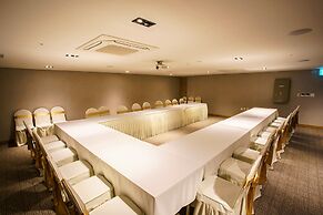 Gloucester Hotel Hamdeok
