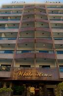 White House Apartments