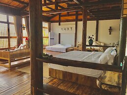 No.5 Valley Lodge