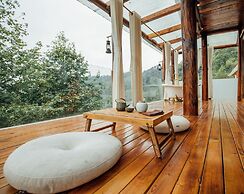 No.5 Valley Lodge