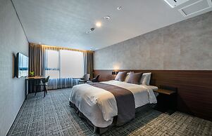 Hotel With Jeju