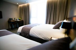 Hotel With Jeju