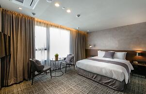 Hotel With Jeju