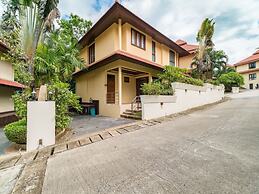 3 Bedroom Villa Beach Front Resort TG12