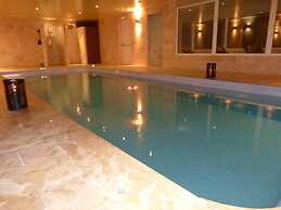 Dunamoy Cottages & Spa