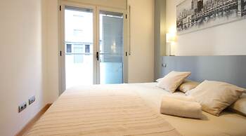 Mazi Apartments Downtown