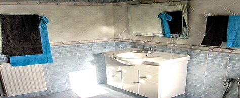 Mahdia Place Apartments