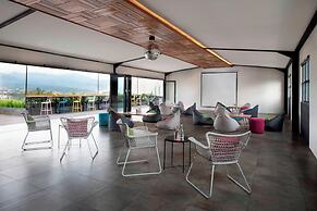 Moxy Bandung