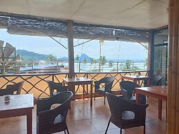 One El Nido Suite