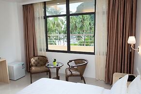 One El Nido Suite