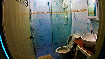 Riverside Homestay