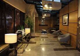 Tuzla Town Hotel