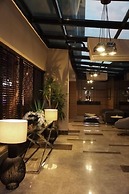 Tuzla Town Hotel