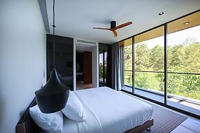 Glam Habitat Hotel