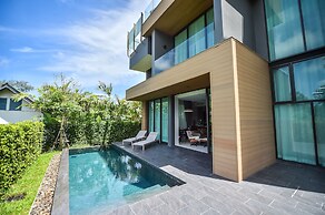Glam Habitat Hotel