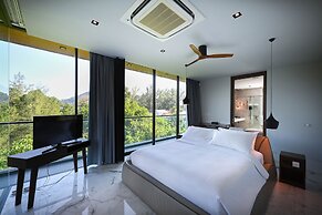 Glam Habitat Hotel