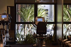 Glam Habitat Hotel