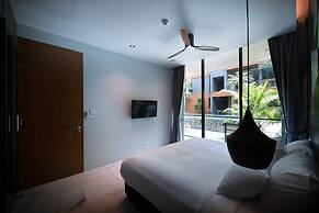 Glam Habitat Hotel