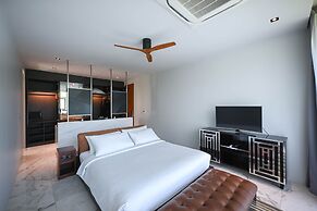 Glam Habitat Hotel