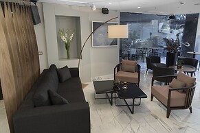Endless Art Hotel