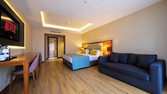Endless Art Hotel