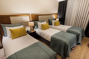 Endless Art Hotel