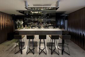 Endless Art Hotel