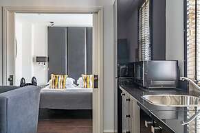 Strozzi Palace Suites by Mansley