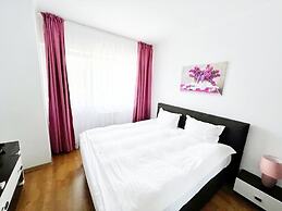 RED HOTEL ACCOMMODATION