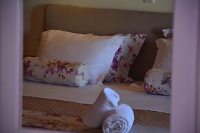 Elianthos Villa