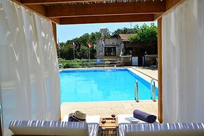Elianthos Villa
