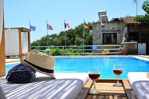 Elianthos Villa