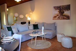 Elianthos Villa