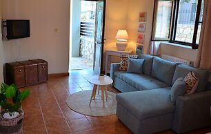 Elianthos Villa