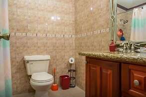 New Kingston Guest Apt at Dorchester