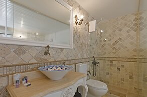 Alacati Roka Tas Otel