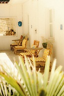 Alacati Roka Tas Otel