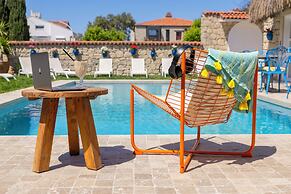 Alacati Roka Tas Otel