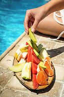 Alacati Roka Tas Otel