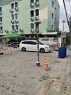 Gedkanok Apartment