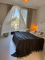 ALALUCCA HOTEL BY ELDA