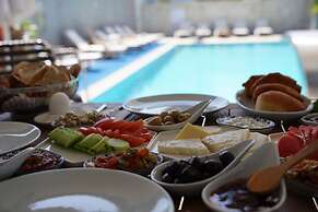 ALALUCCA HOTEL BY ELDA