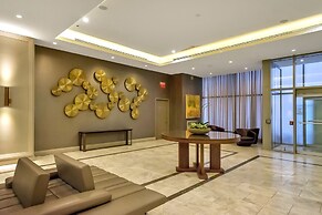 QuickStay - Elegance in Yorkville (Yonge & Bloor)
